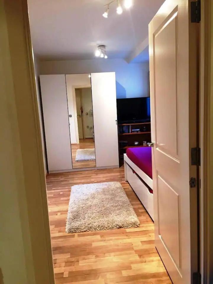 Room 1 Or 2 Ppl Near Excel, O2, Canary Wharf - Londres Exterior foto