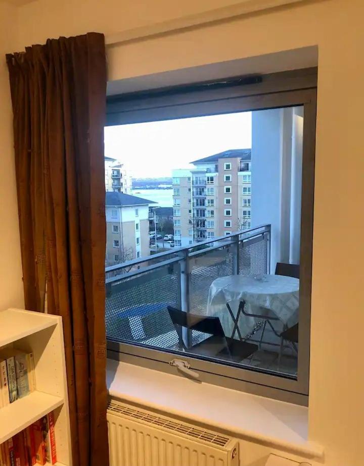 Room 1 Or 2 Ppl Near Excel, O2, Canary Wharf - Londres Exterior foto